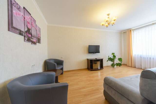 Апартаменты Apartment on Obolonskaya Square 3 Киев-4